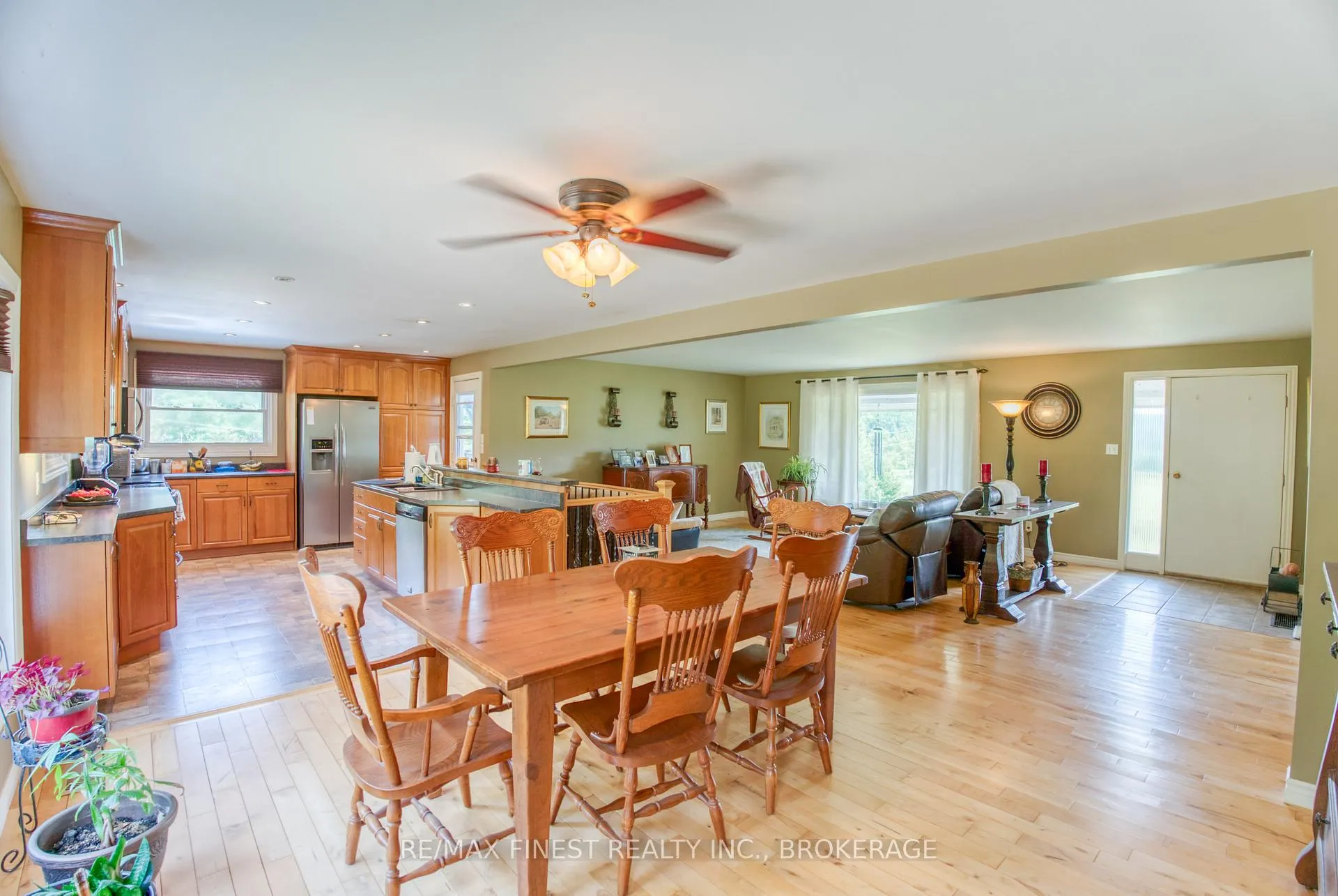 Photo 16 of 1286 Brock Road, Frontenac, Frontenac Centre — HOMEH