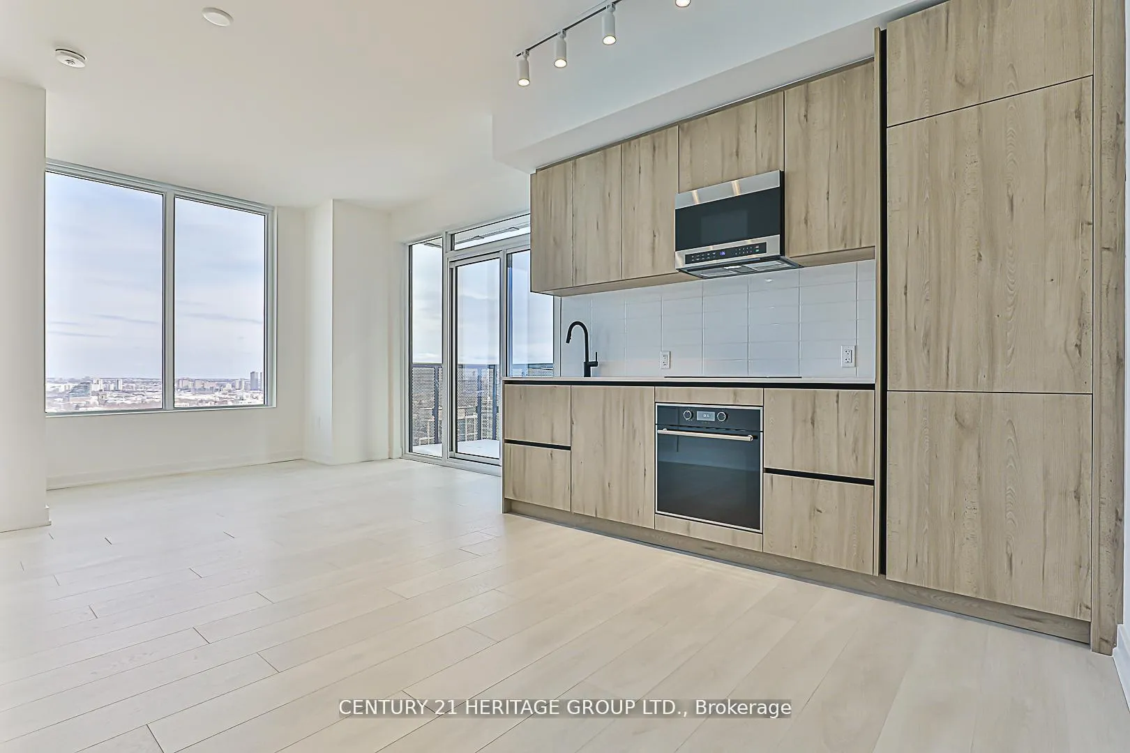 Front of Unit 2311, 117 Broadway Avenue