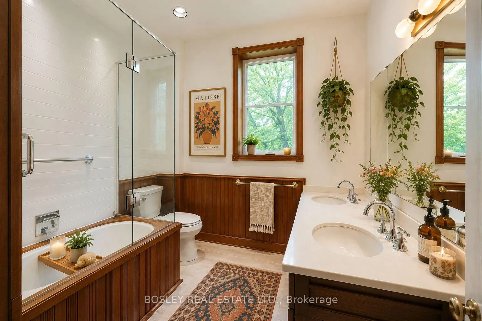 Photo 9 of Unit Upper, 12 Meredith Crescent, Toronto, Rosedale-Moore Park — HOMEH