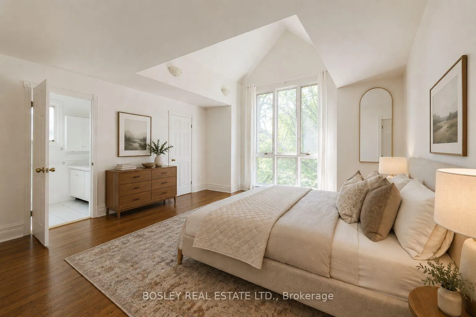 Photo 13 of Unit Upper, 12 Meredith Crescent, Toronto, Rosedale-Moore Park — HOMEH