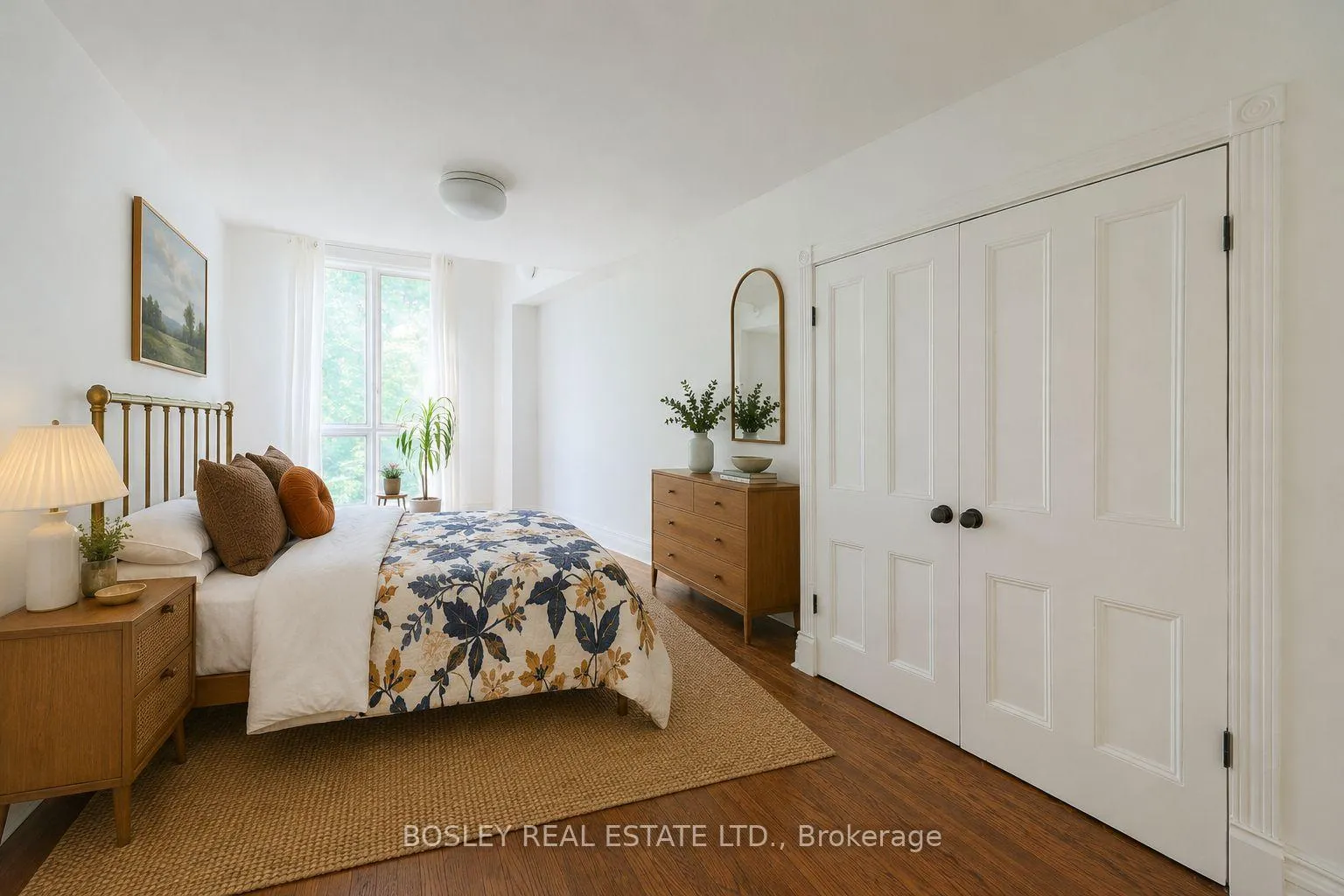 Photo 17 of Unit Upper, 12 Meredith Crescent, Toronto, Rosedale-Moore Park — HOMEH