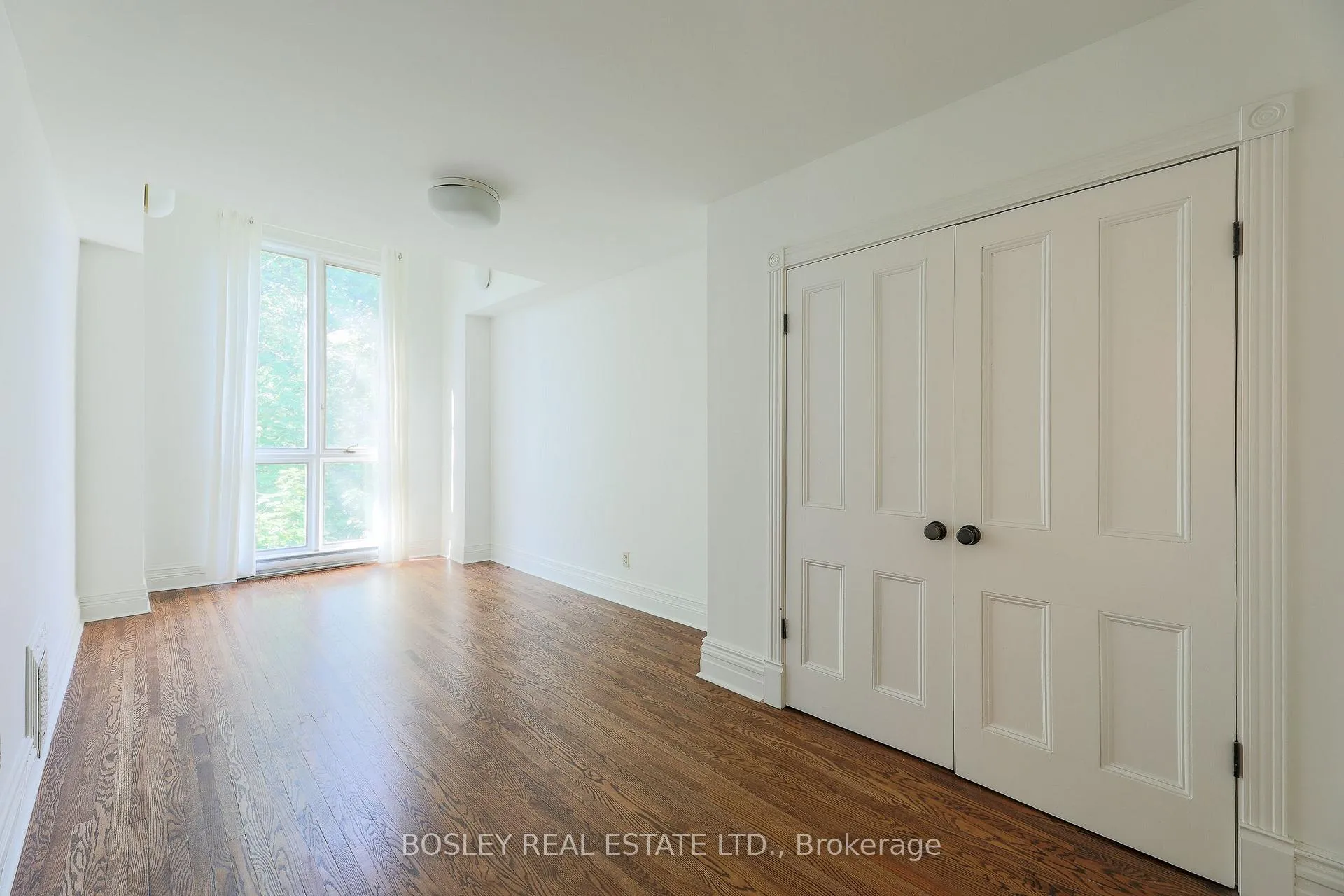 Photo 44 of Unit Upper, 12 Meredith Crescent, Toronto, Rosedale-Moore Park — HOMEH