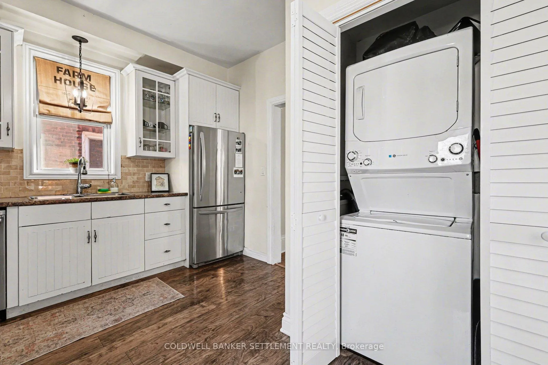 Photo 16 of 88 Russell Street E, Smiths Falls — HOMEH