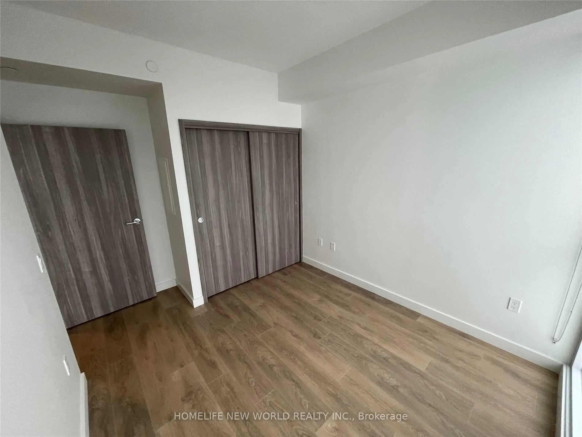 Photo 6 of Unit 4005, 95 Mcmahon Drive, North York, Bayview Village — HOMEH