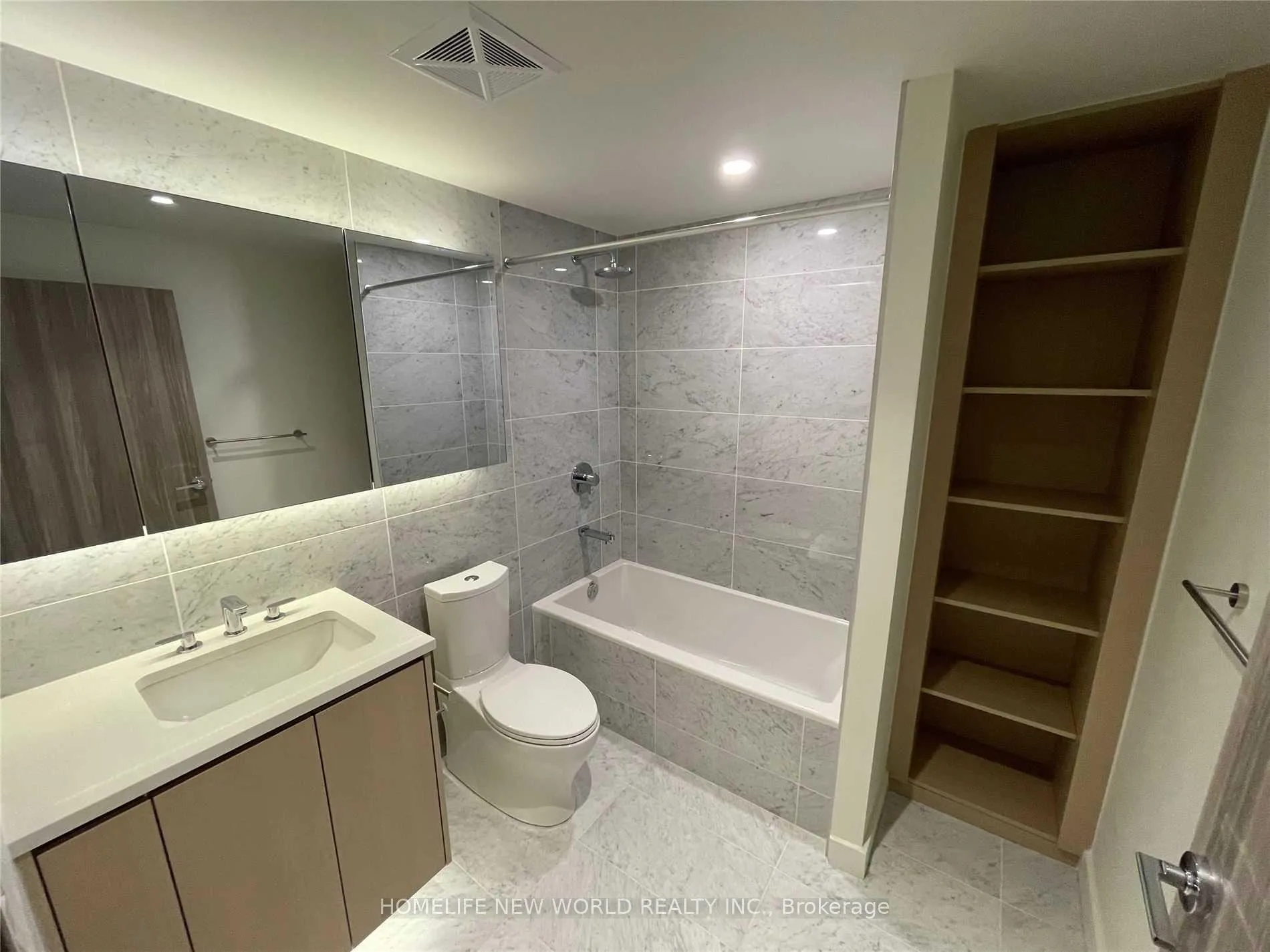 Photo 8 of Unit 4005, 95 Mcmahon Drive, North York, Bayview Village — HOMEH