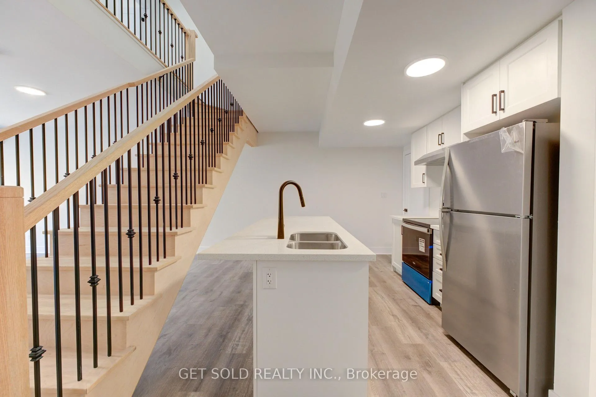 Photo 20 of Unit 3, 6701 Thorold Stone Road, Niagara Falls, Stamford — HOMEH