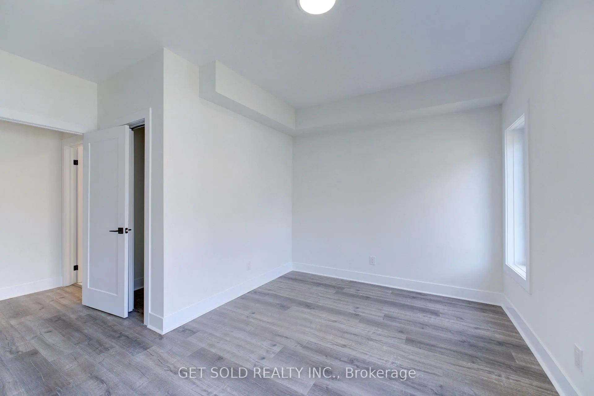 Photo 25 of Unit 3, 6701 Thorold Stone Road, Niagara Falls, Stamford — HOMEH