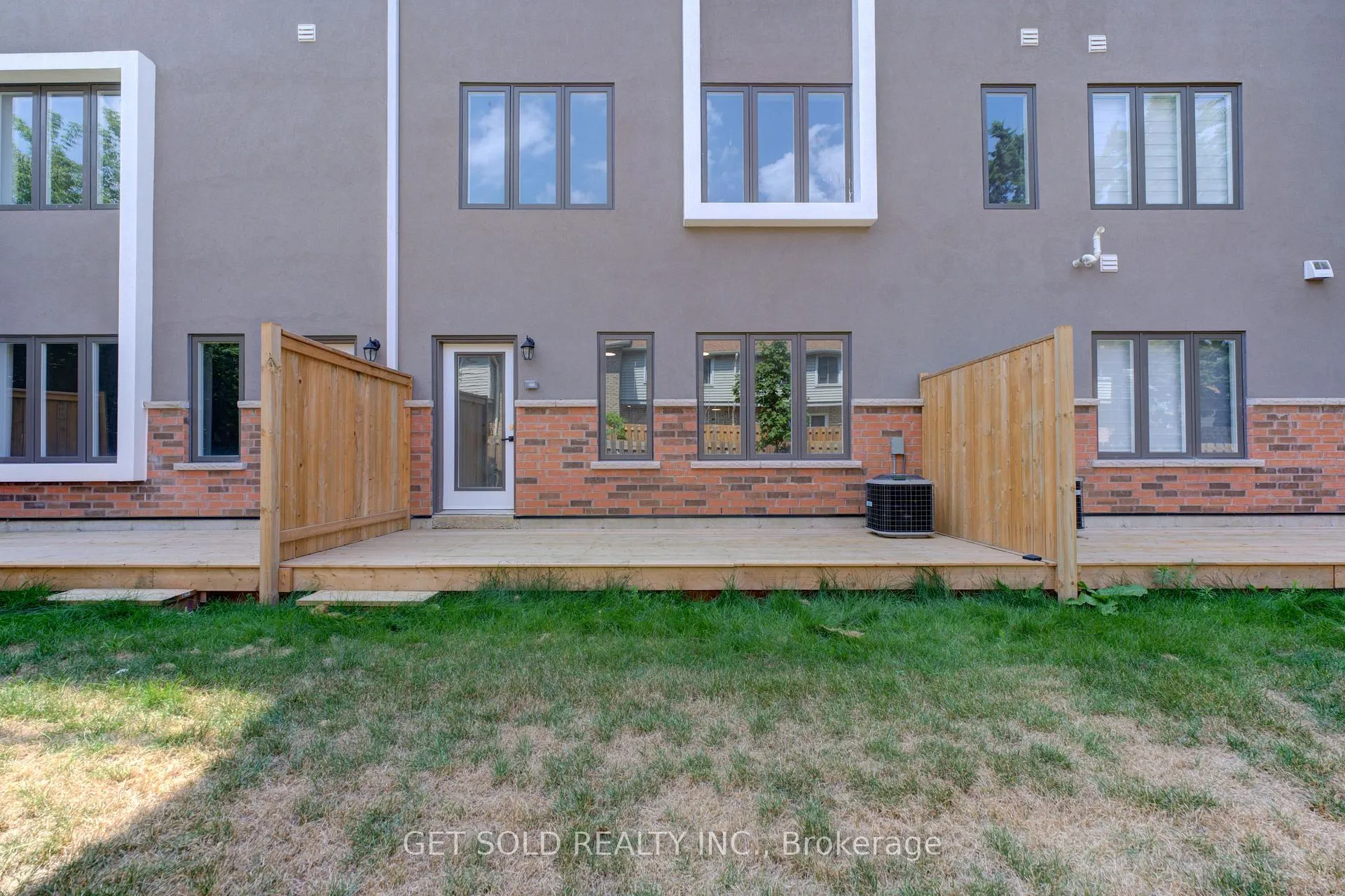 Photo 35 of Unit 3, 6701 Thorold Stone Road, Niagara Falls, Stamford — HOMEH