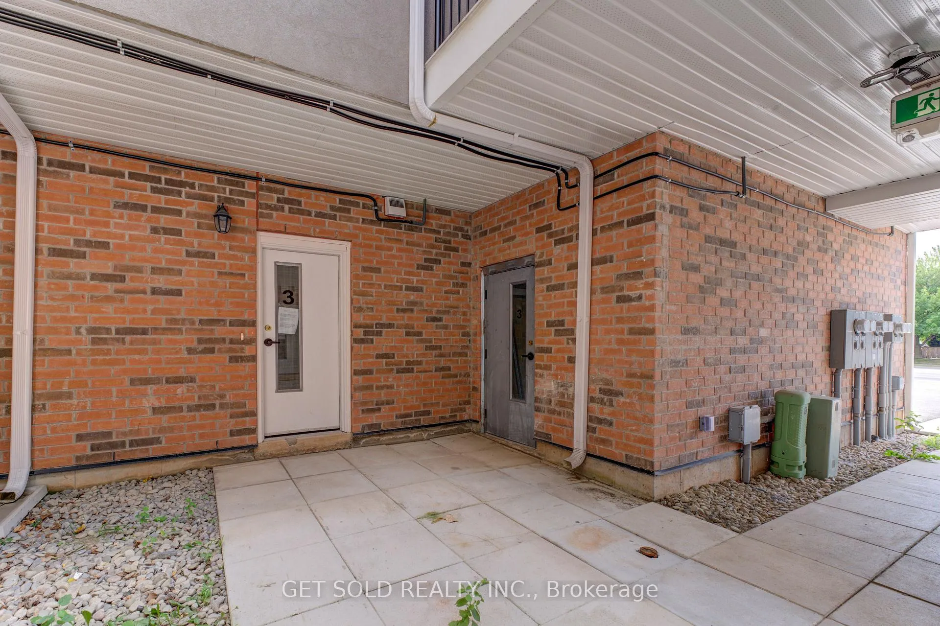 Photo 37 of Unit 3, 6701 Thorold Stone Road, Niagara Falls, Stamford — HOMEH