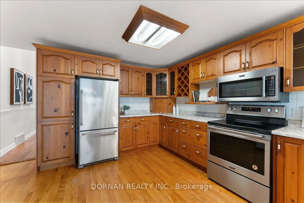 Photo 12 of 204 Portview Road, Scugog, Port Perry — HOMEH