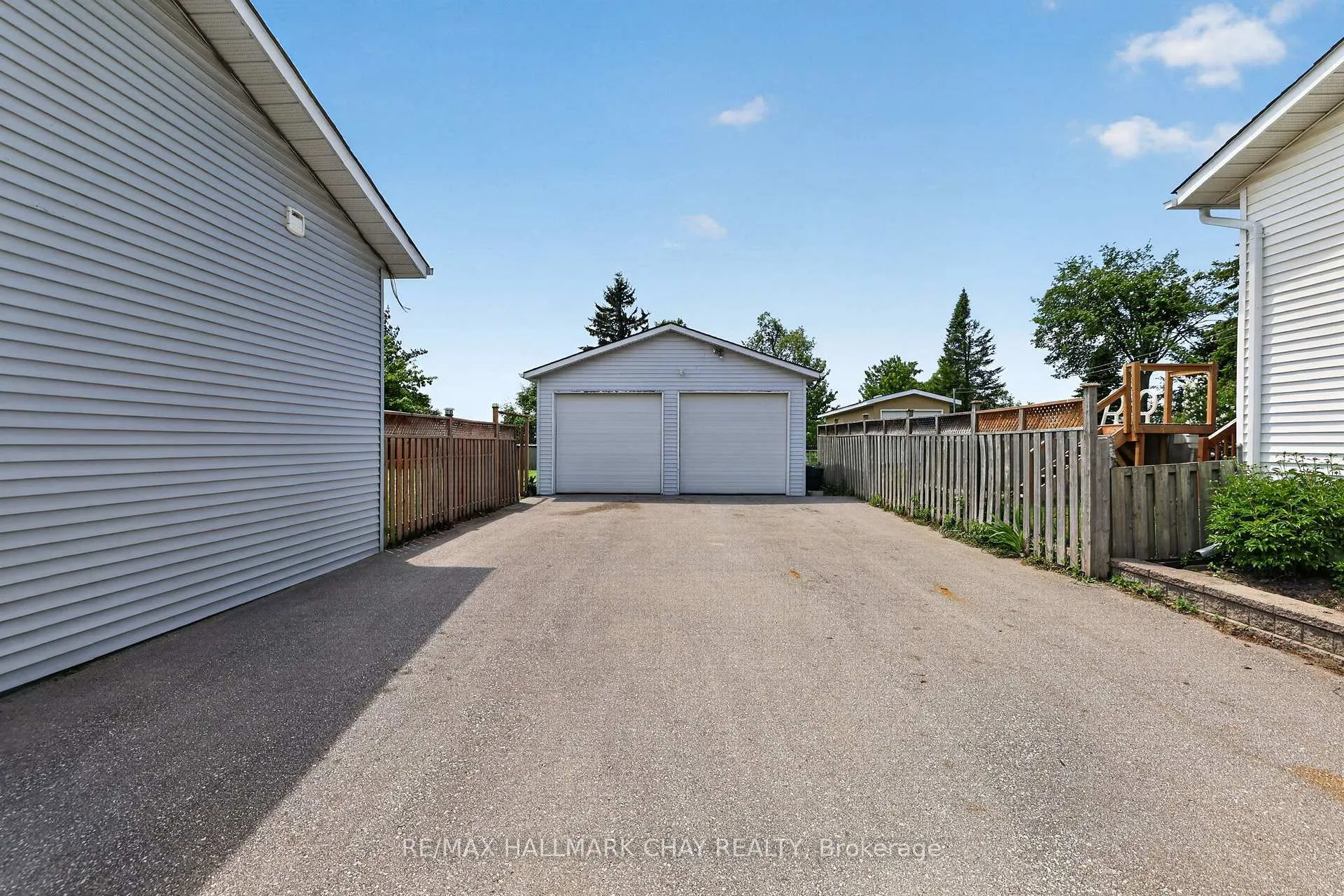 Photo 27 of 2652 Lawrence Avenue, Innisfil, Stroud — HOMEH