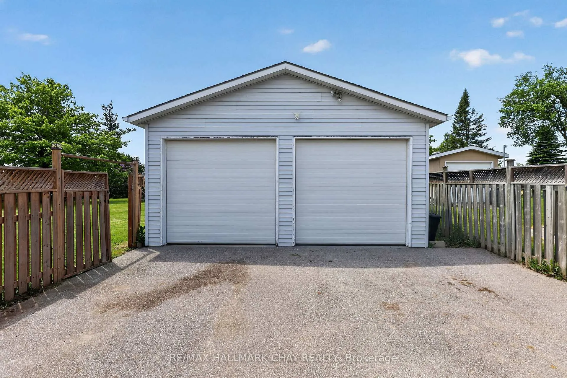 Photo 28 of 2652 Lawrence Avenue, Innisfil, Stroud — HOMEH