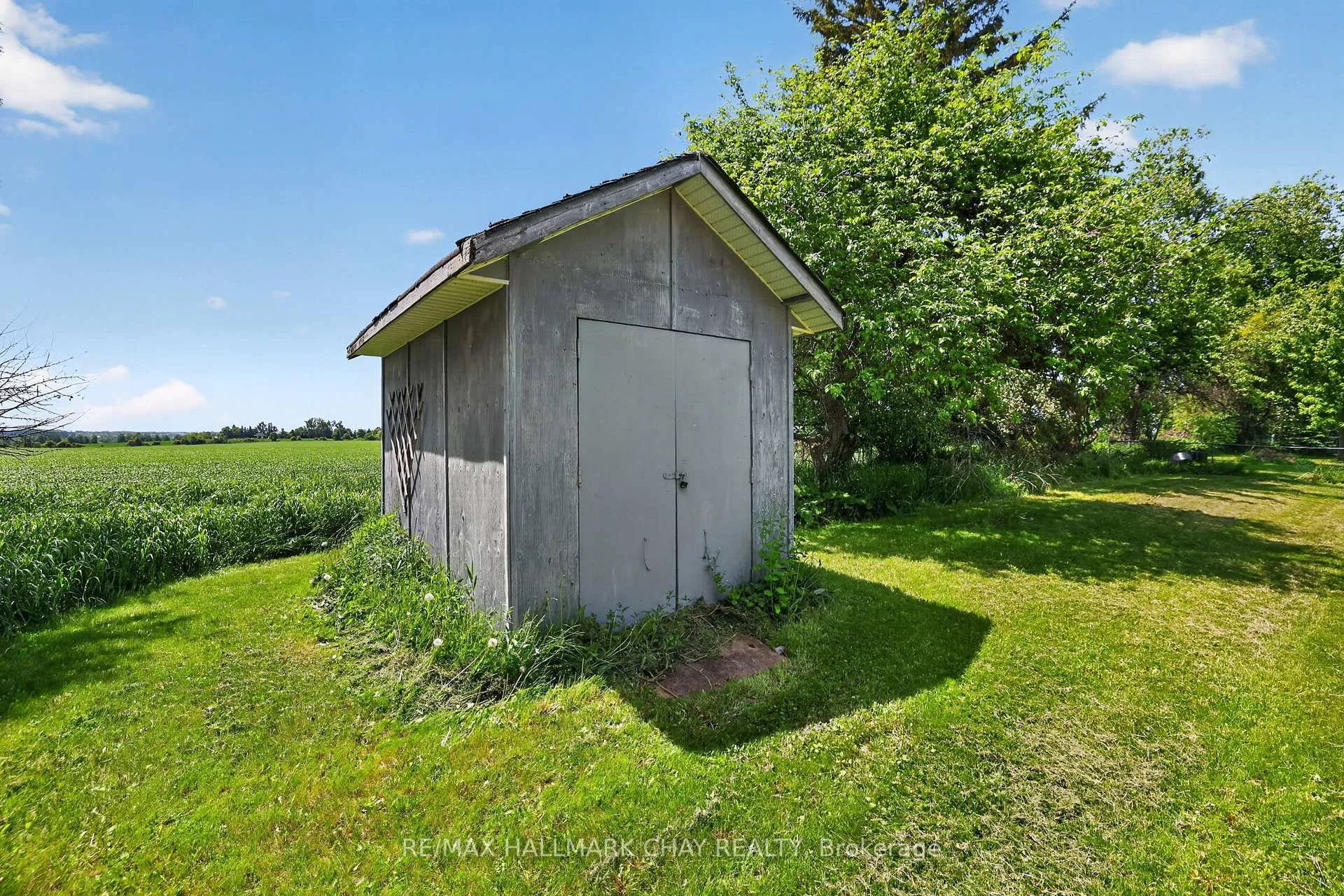 Photo 36 of 2652 Lawrence Avenue, Innisfil, Stroud — HOMEH