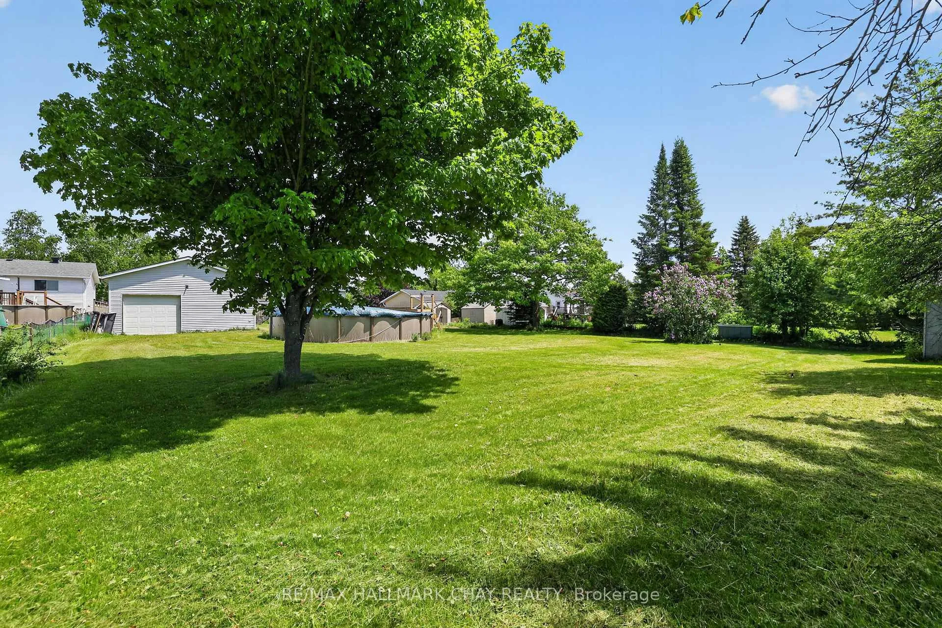 Photo 38 of 2652 Lawrence Avenue, Innisfil, Stroud — HOMEH