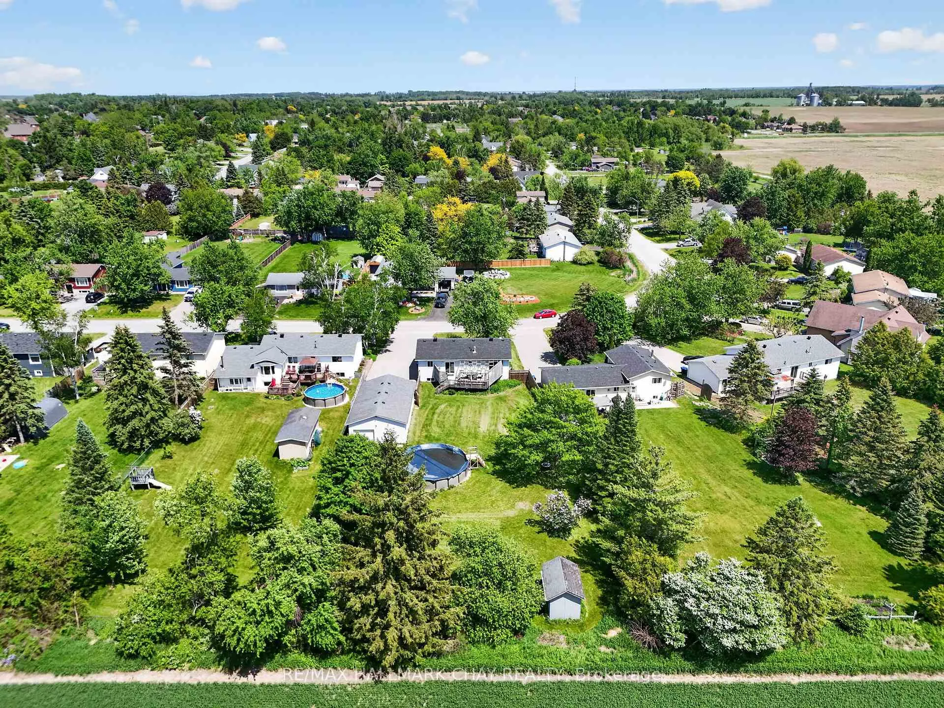 Photo 42 of 2652 Lawrence Avenue, Innisfil, Stroud — HOMEH