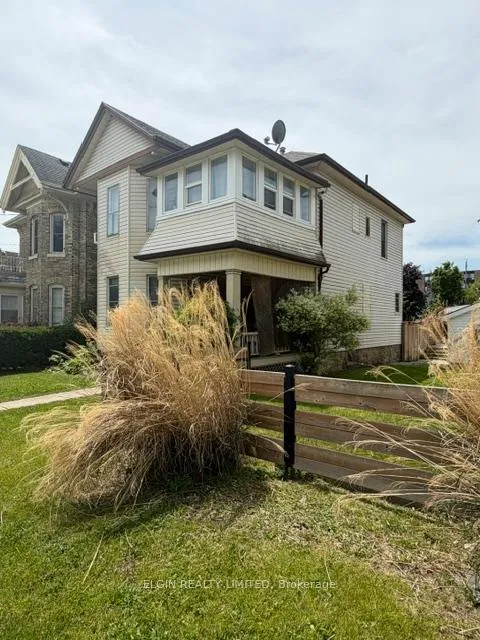 Photo 2 of 46 Elgin Street, St. Thomas — HOMEH