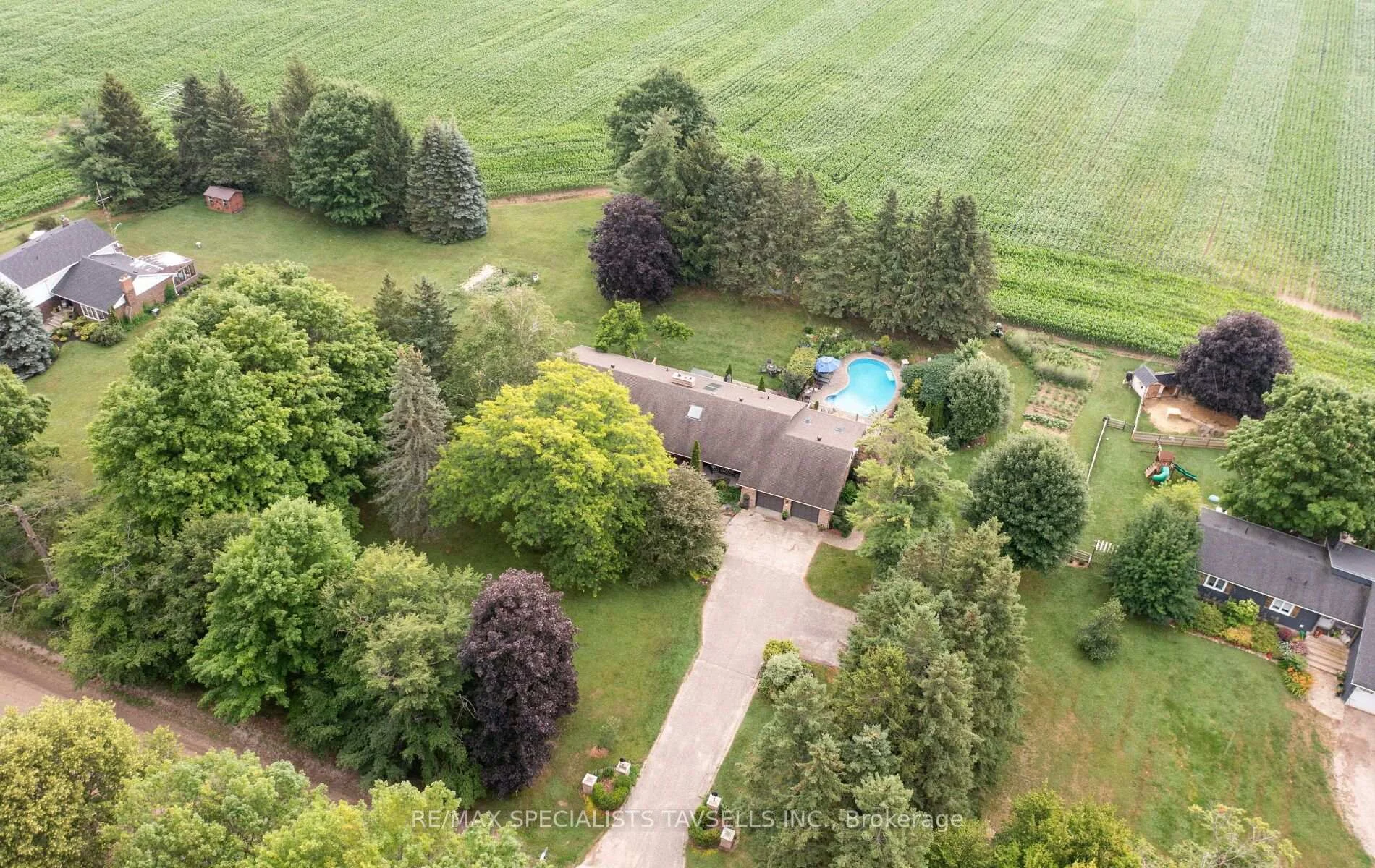Photo 3 of 3585 Boston Mills Road, Caledon, Rural Caledon — HOMEH