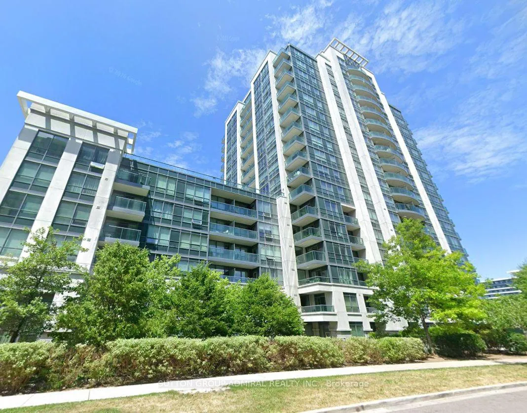 Front of Unit 809, 20 North Park Road