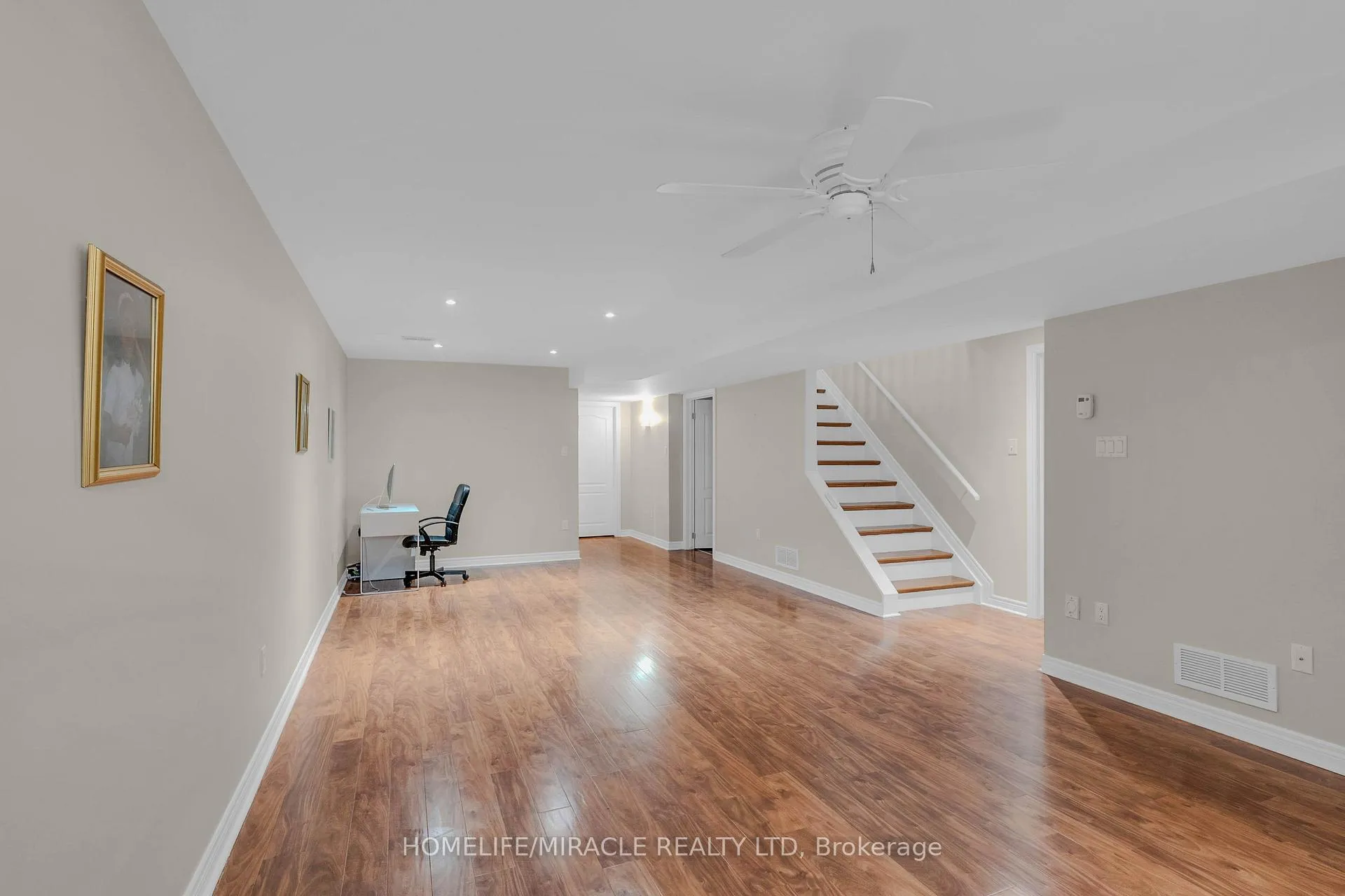 Photo 20 of Unit 3, 560 Grey Street, Brantford, Echo Place — HOMEH