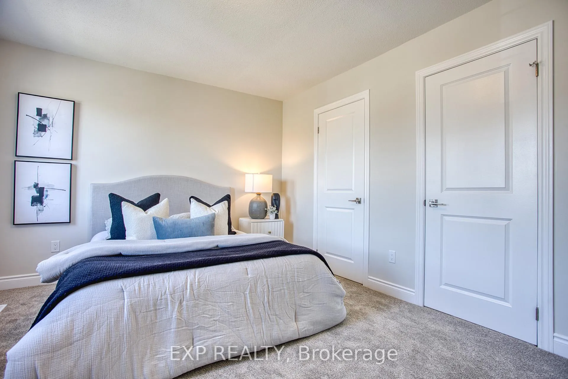 Photo 32 of 156 McKnight Avenue, Hamilton, Waterdown — HOMEH