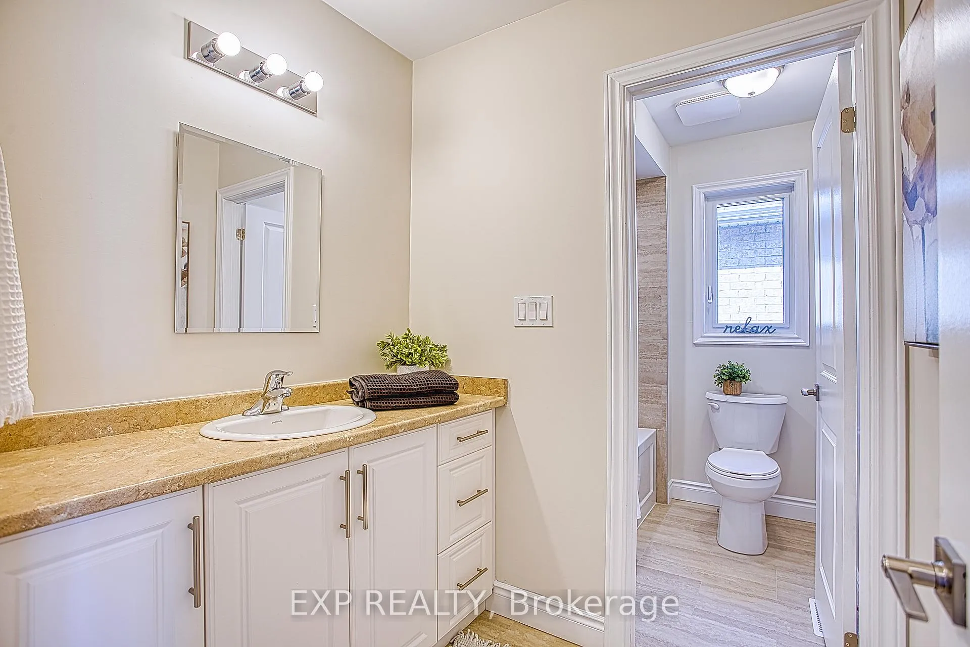 Photo 33 of 156 McKnight Avenue, Hamilton, Waterdown — HOMEH
