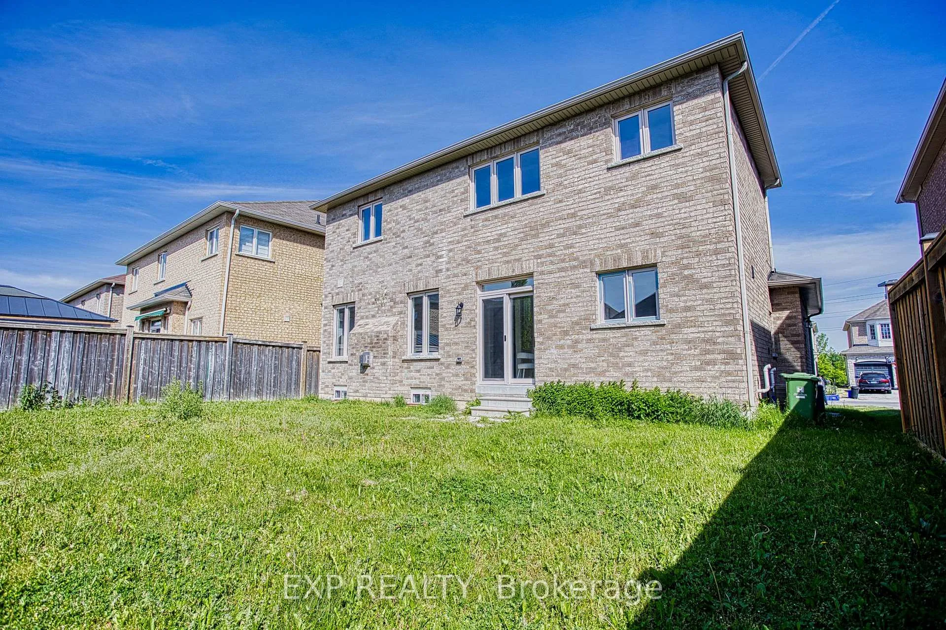 Photo 35 of 156 McKnight Avenue, Hamilton, Waterdown — HOMEH