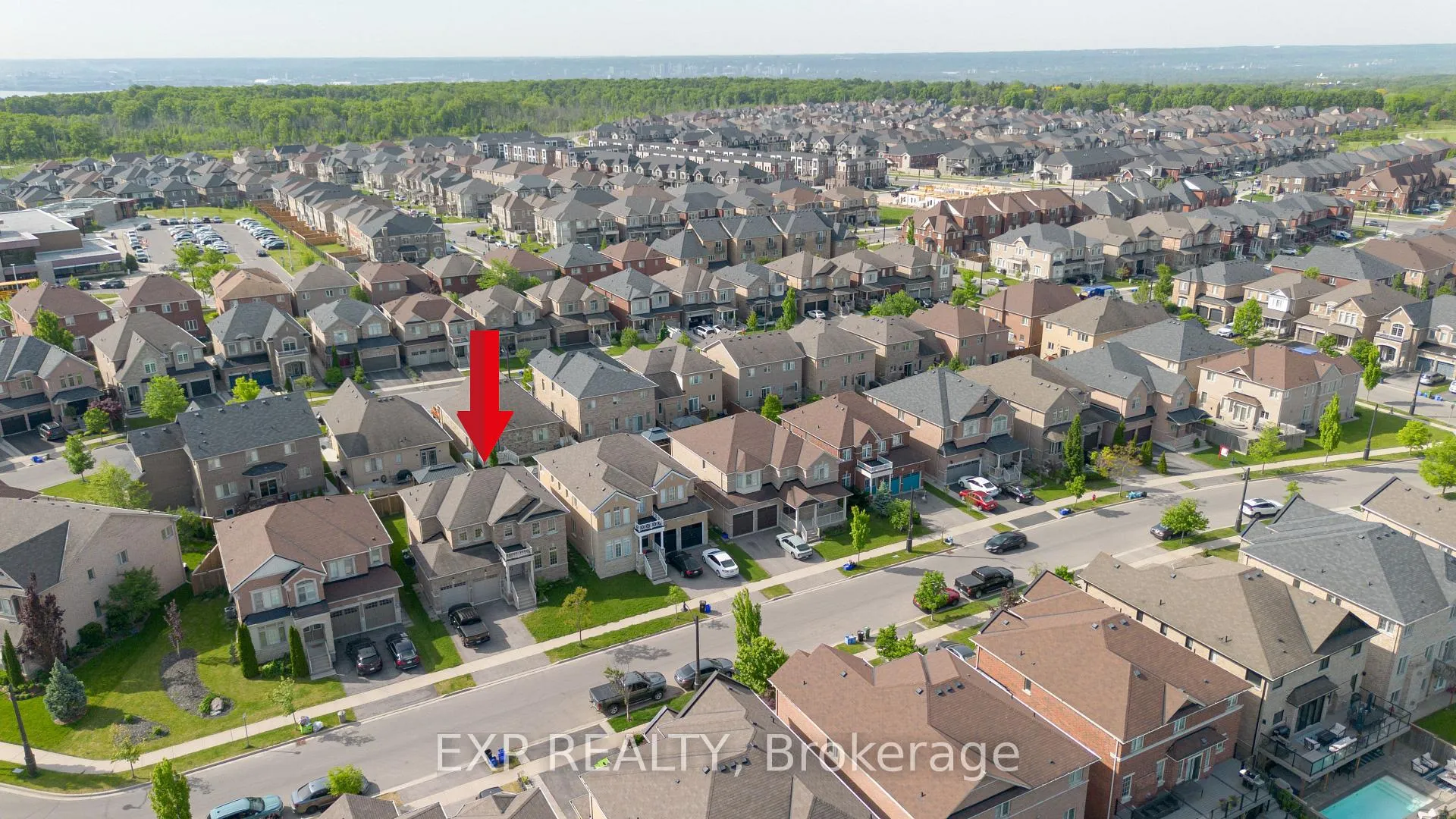 Photo 40 of 156 McKnight Avenue, Hamilton, Waterdown — HOMEH