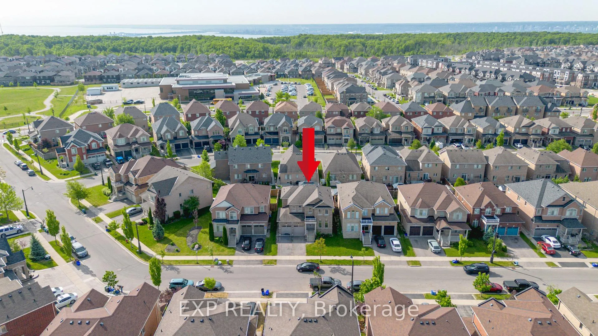 Photo 41 of 156 McKnight Avenue, Hamilton, Waterdown — HOMEH