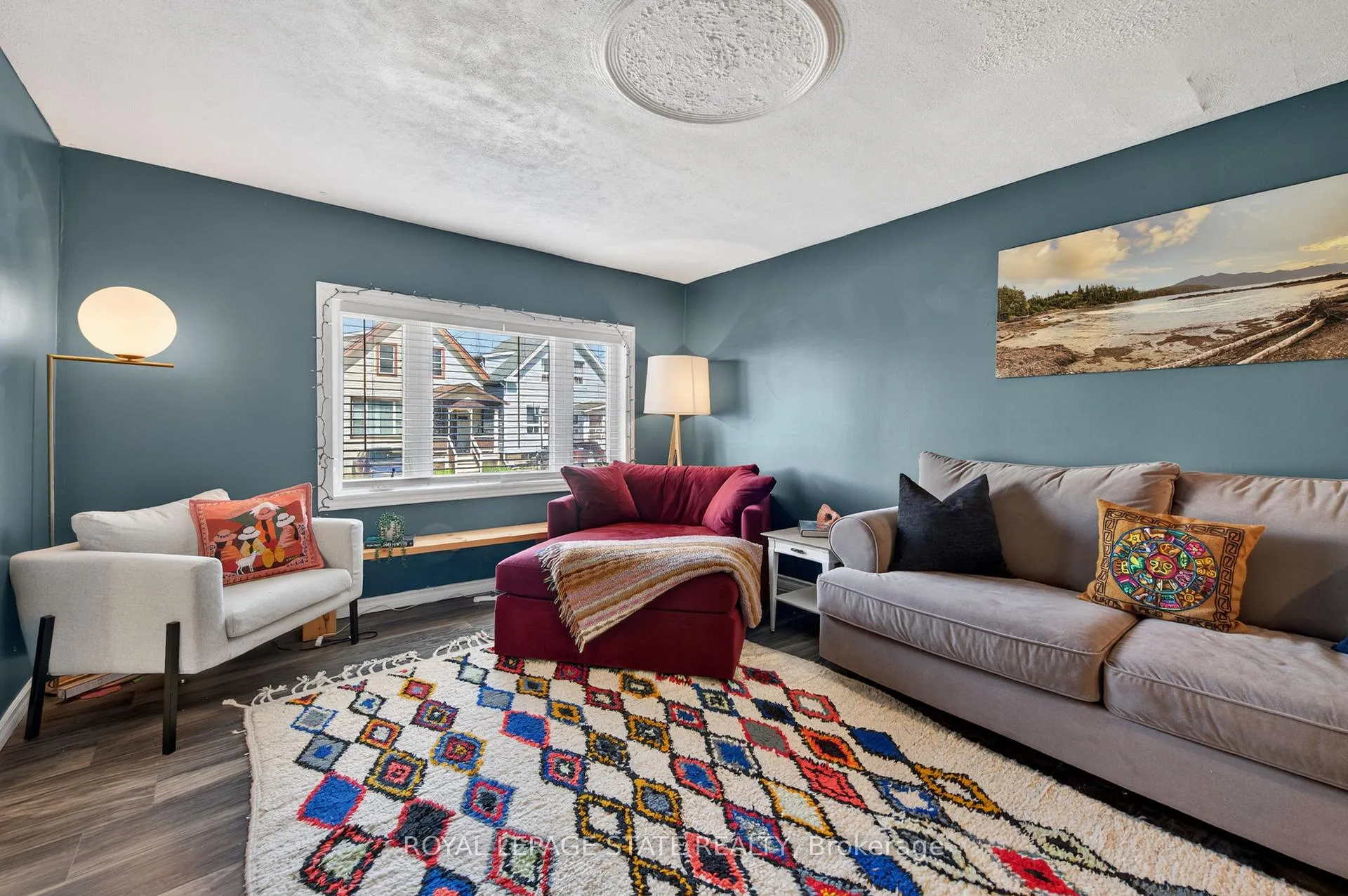 Photo 6 of 30 Cambridge Avenue, Hamilton, Crown Point — HOMEH