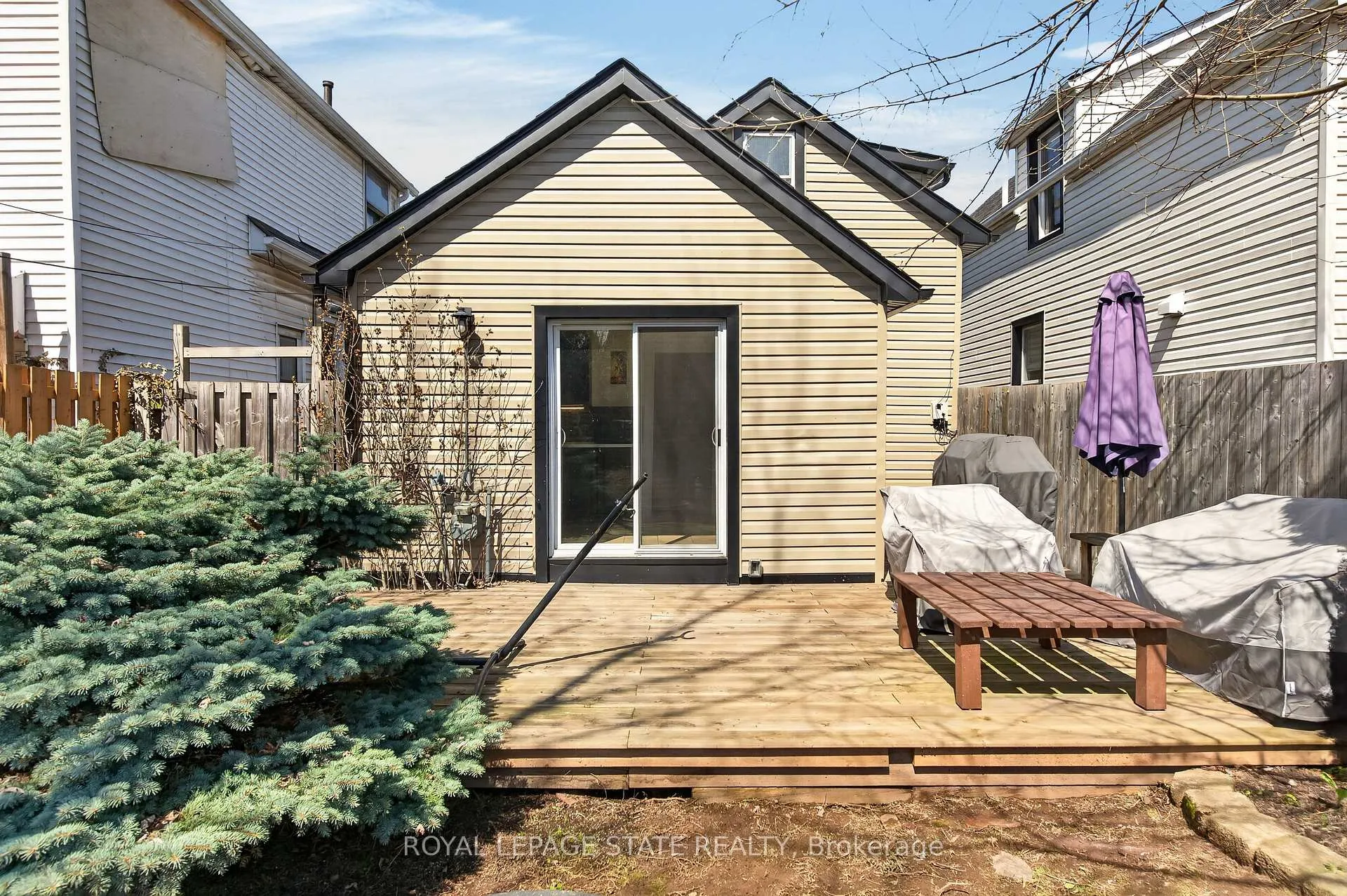 Photo 28 of 30 Cambridge Avenue, Hamilton, Crown Point — HOMEH