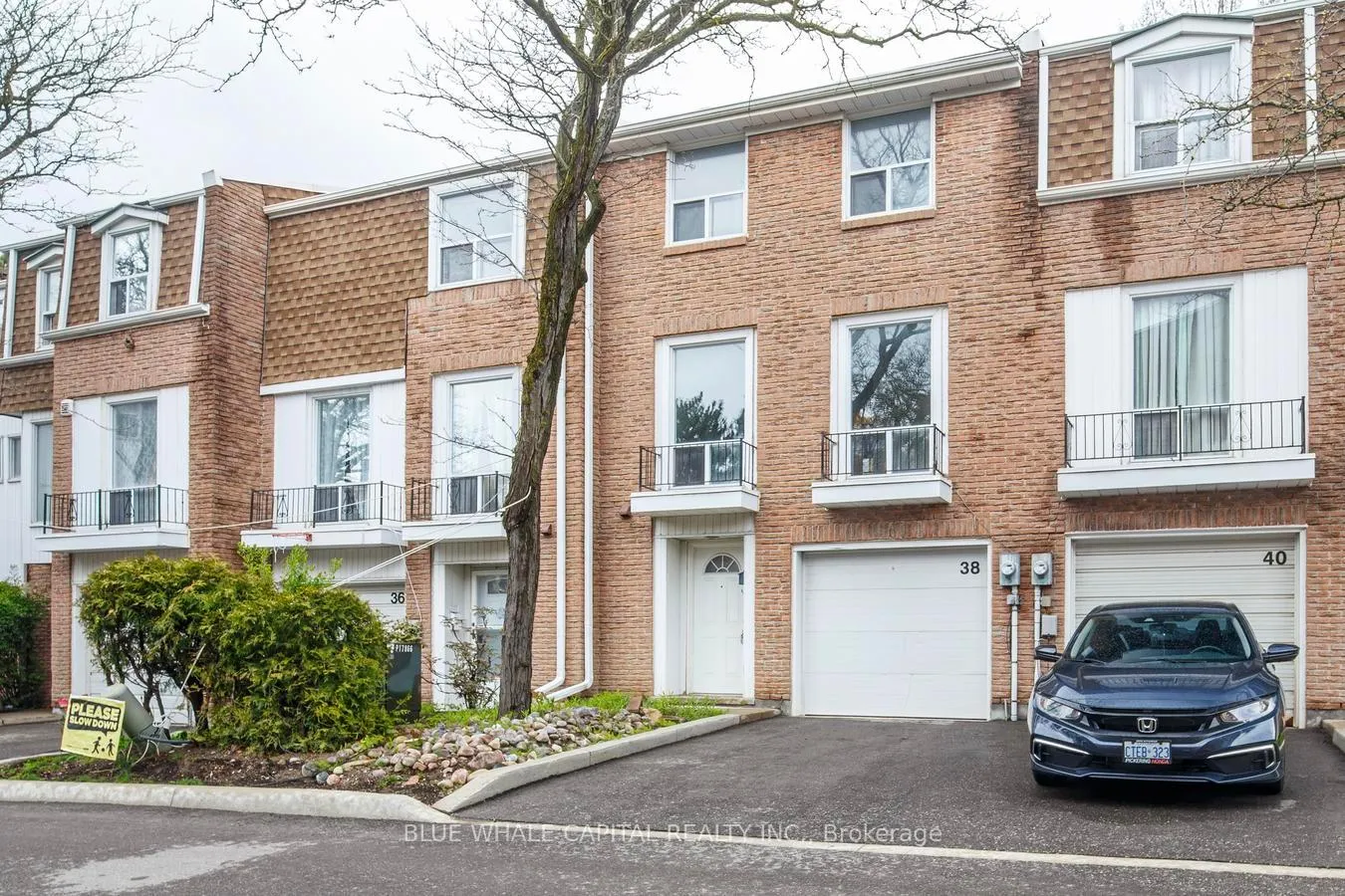 Photo 2 of 38 Thimble Berry Way, North York, Hillcrest Village — HOMEH