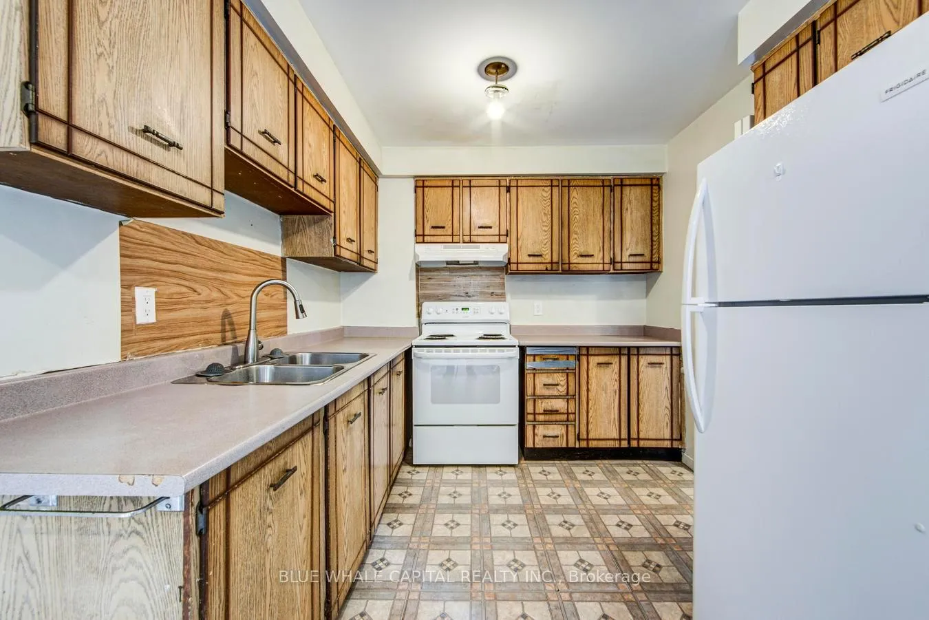 Photo 22 of 38 Thimble Berry Way, North York, Hillcrest Village — HOMEH
