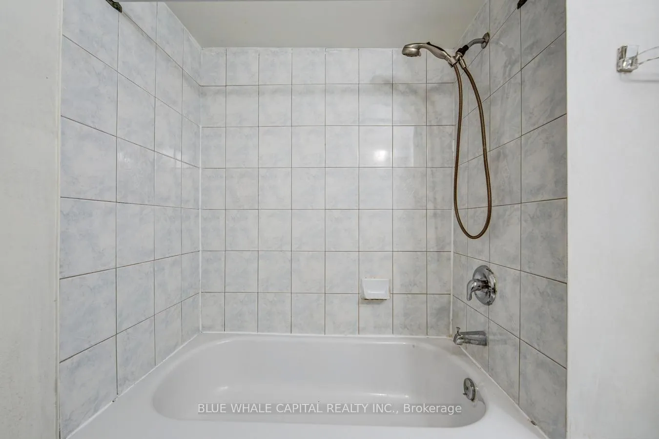 Photo 38 of 38 Thimble Berry Way, North York, Hillcrest Village — HOMEH