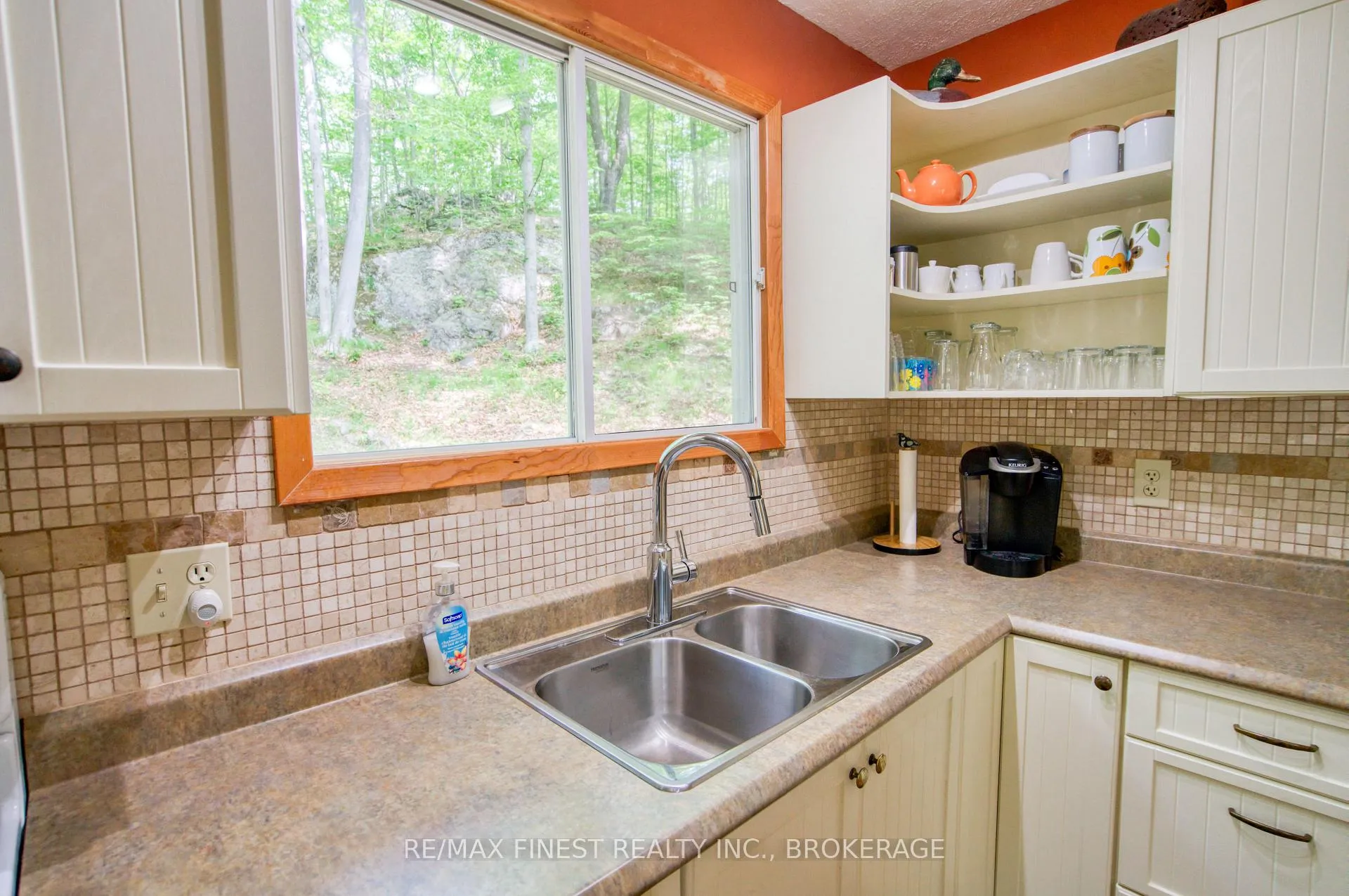 Photo 18 of 64 Round Island Lane, Frontenac, Frontenac South — HOMEH