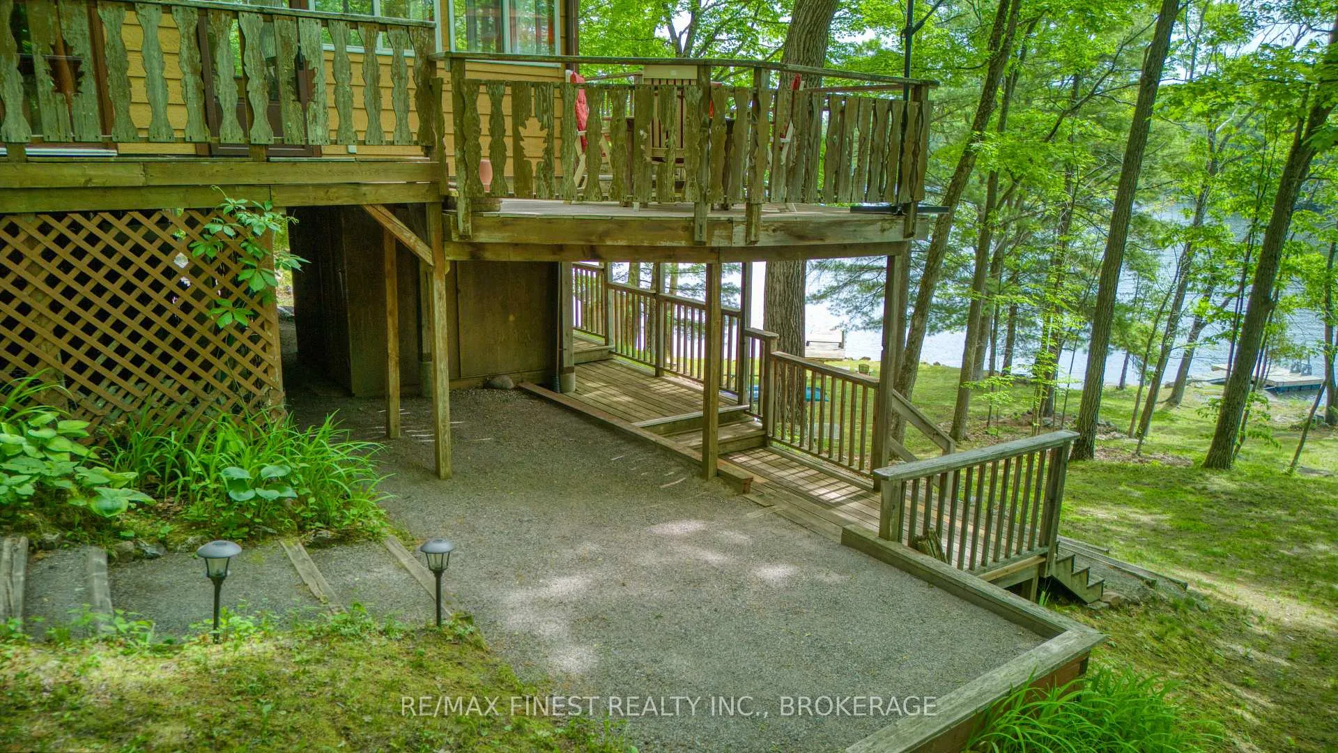Photo 38 of 64 Round Island Lane, Frontenac, Frontenac South — HOMEH