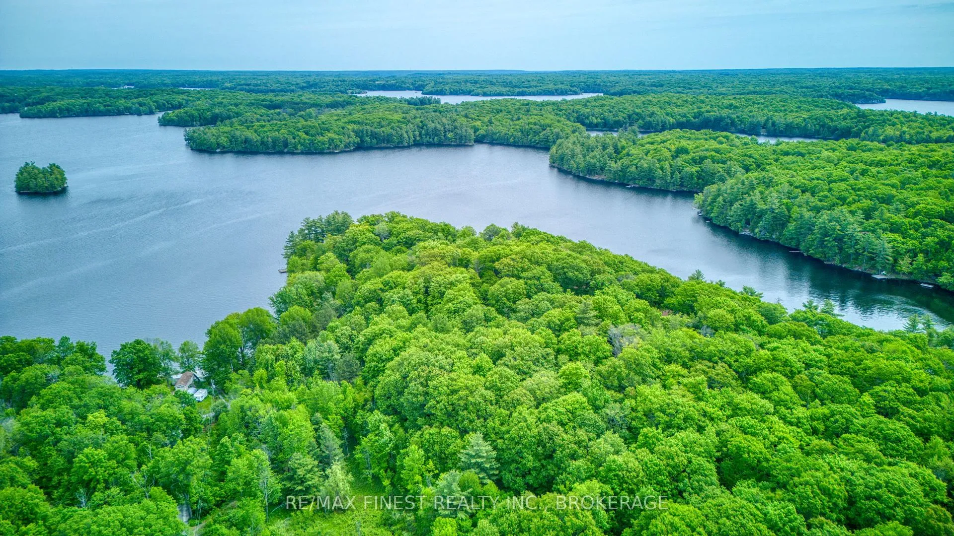 Photo 49 of 64 Round Island Lane, Frontenac, Frontenac South — HOMEH