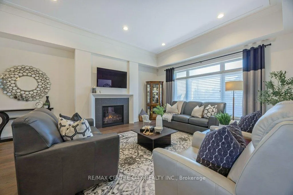 Photo 4 of Unit 7, 1166 Riverbend Road, London, South B — HOMEH