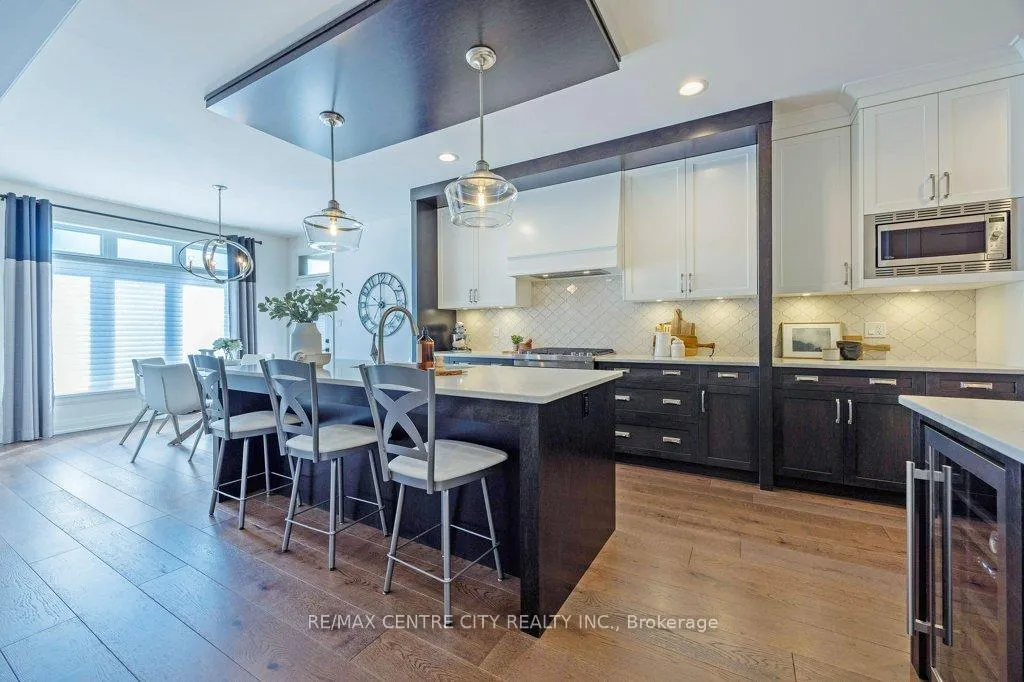 Photo 7 of Unit 7, 1166 Riverbend Road, London, South B — HOMEH