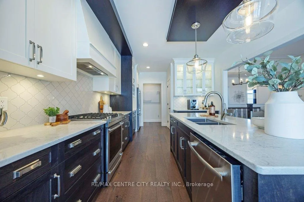 Photo 8 of Unit 7, 1166 Riverbend Road, London, South B — HOMEH
