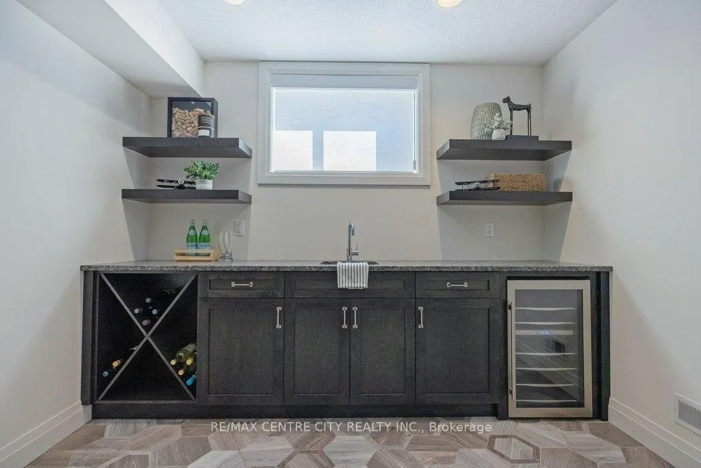 Photo 27 of Unit 7, 1166 Riverbend Road, London, South B — HOMEH