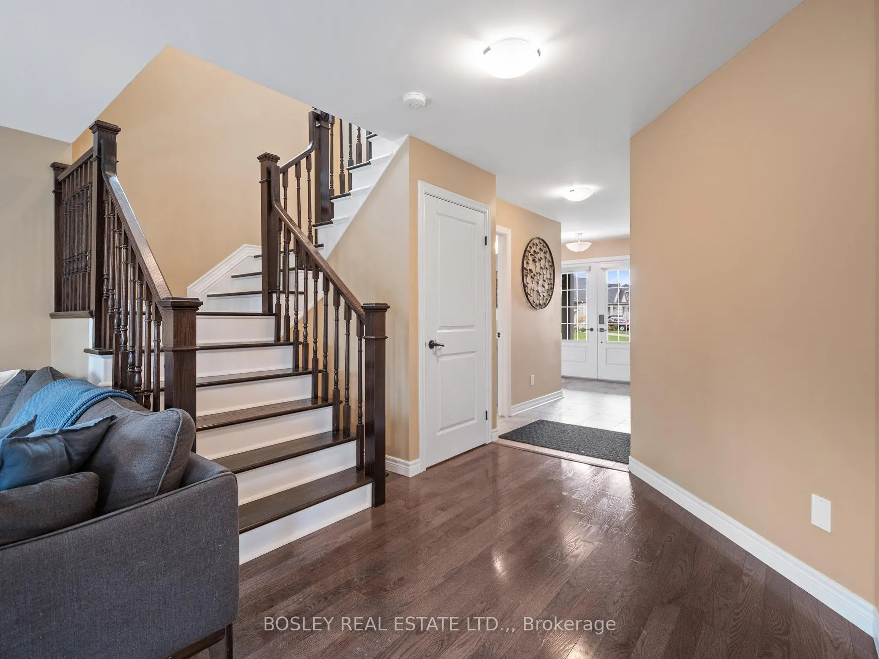 Photo 8 of 35 McFarland Street, Thorold, Hurricane/Merrittville — HOMEH