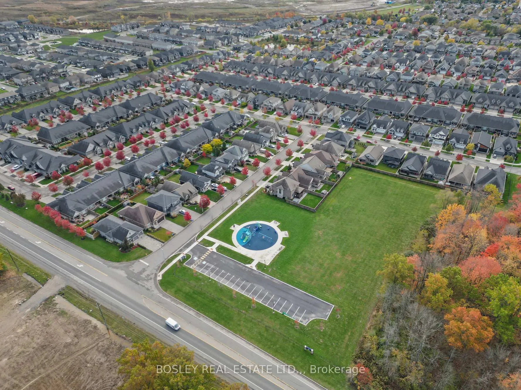 Photo 38 of 35 McFarland Street, Thorold, Hurricane/Merrittville — HOMEH