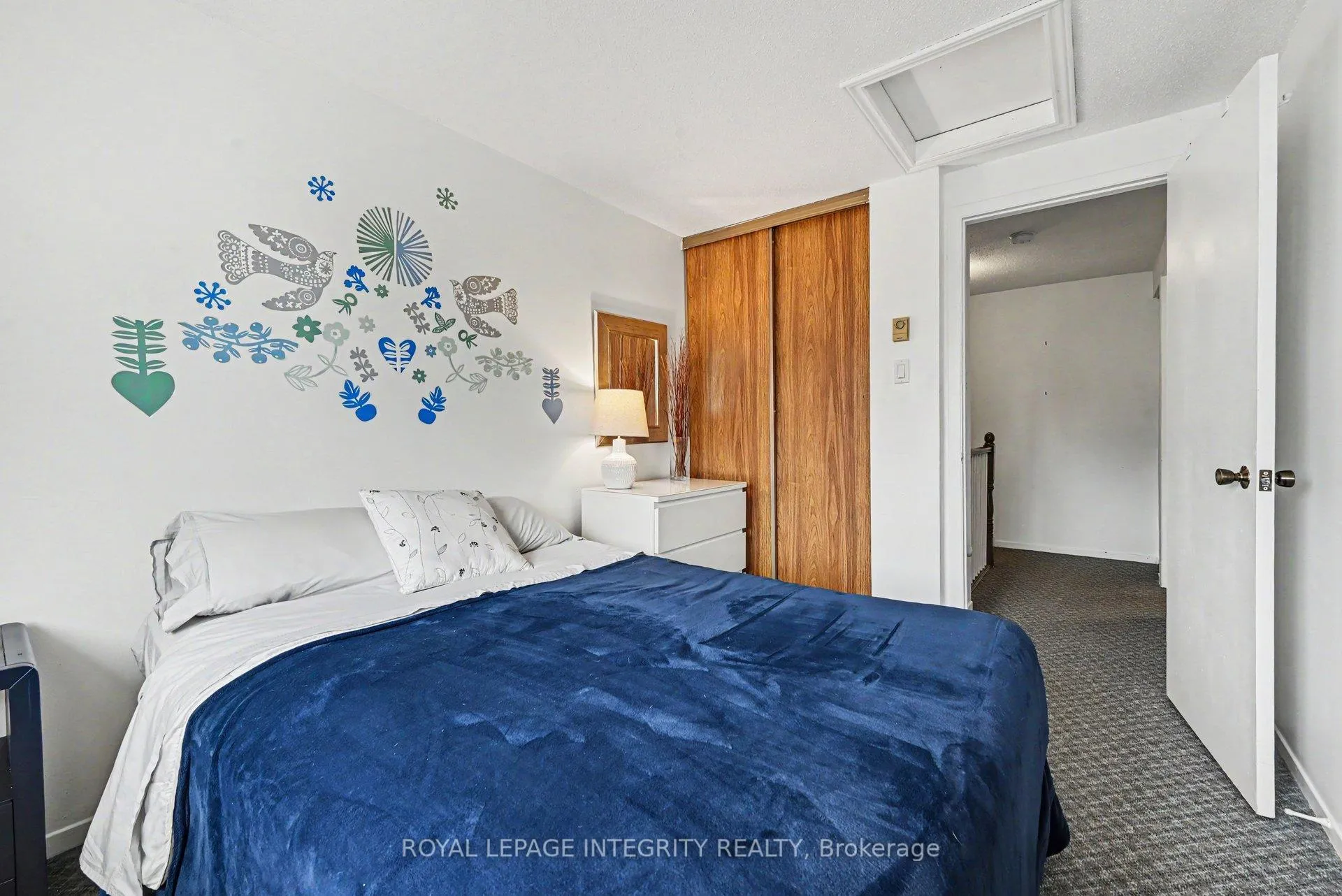 Photo 16 of Unit A, 26A Lovell Lane, Ottawa, Westcliffe Estates — HOMEH