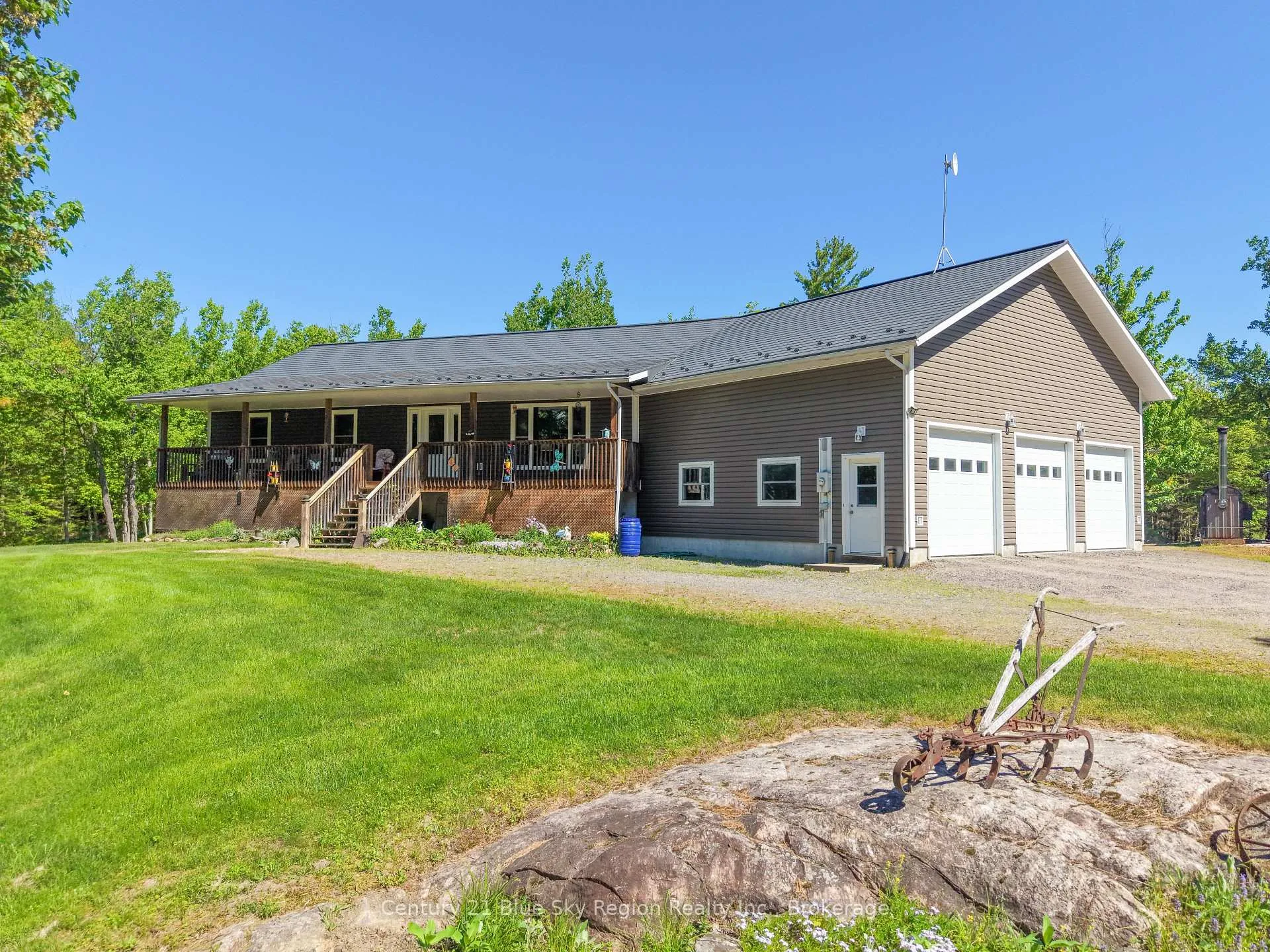 Photo 2 of 106 Lighthouse Road, Callander — HOMEH