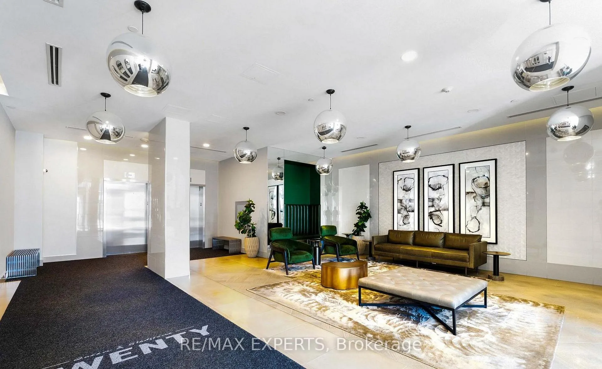 Photo 2 of Unit 516, 20 Gladstone Avenue, Toronto, Little Portugal — HOMEH
