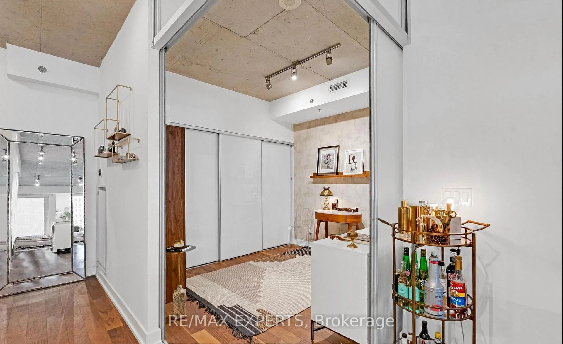 Photo 11 of Unit 516, 20 Gladstone Avenue, Toronto, Little Portugal — HOMEH