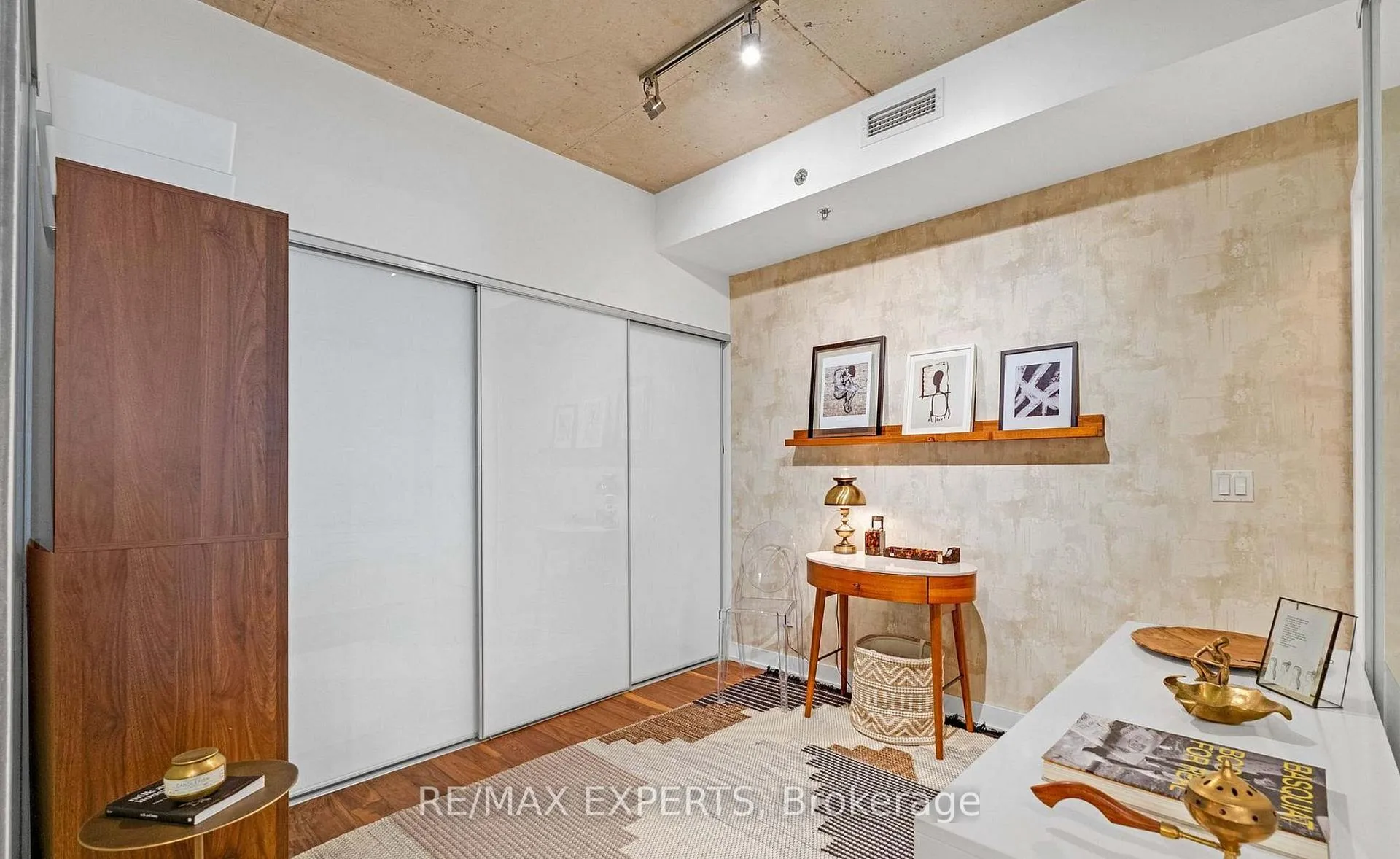 Photo 12 of Unit 516, 20 Gladstone Avenue, Toronto, Little Portugal — HOMEH