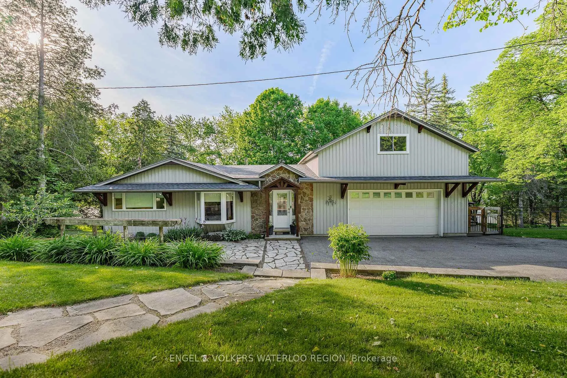 Photo of 1135 Rivers Edge Drive