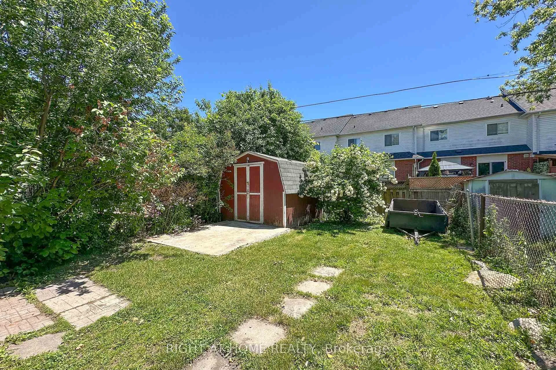 Photo 14 of 235 Edward Avenue, Oshawa, Central — HOMEH