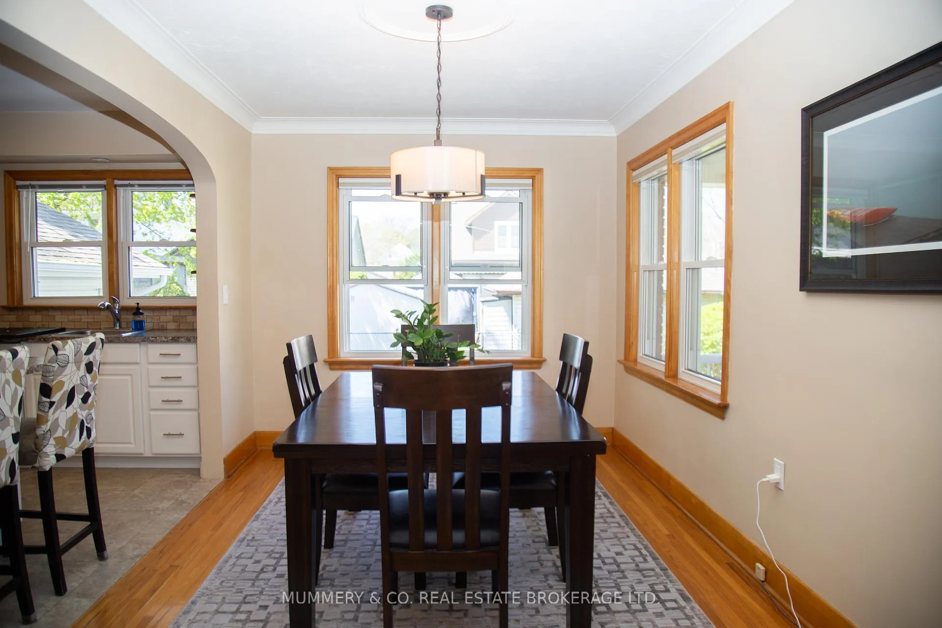 Photo 9 of 42 Hawthorne Avenue, Norfolk, Simcoe — HOMEH
